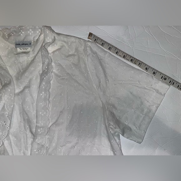 Vintage White Eyelet Coverup Top - Picture 7 of 10